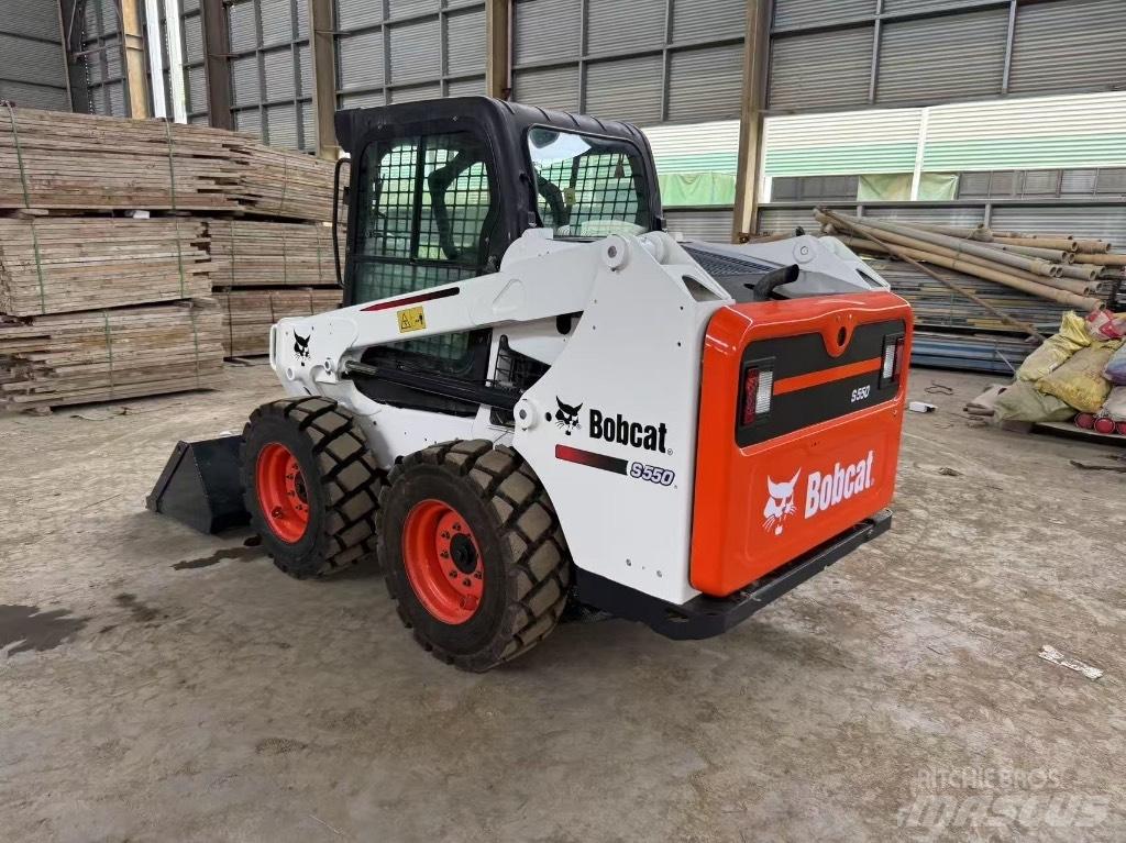 Bobcat S 550 滑移轉向裝載機
