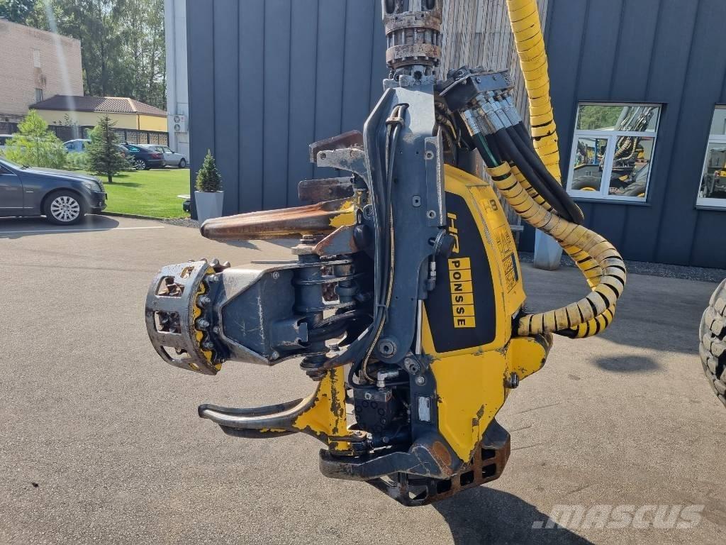 Ponsse Ergo 8W 收穫機