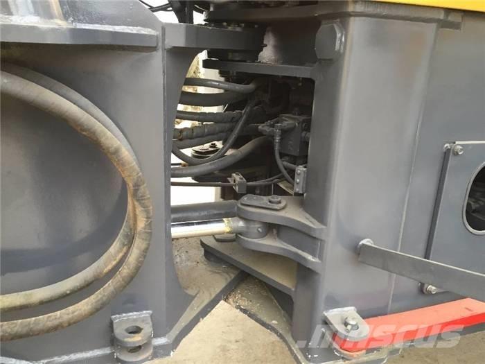 Komatsu WA 380-3 輪胎式裝載機