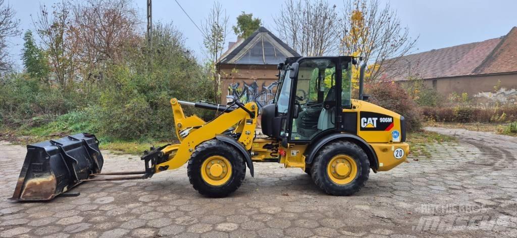 CAT 906 輪胎式裝載機