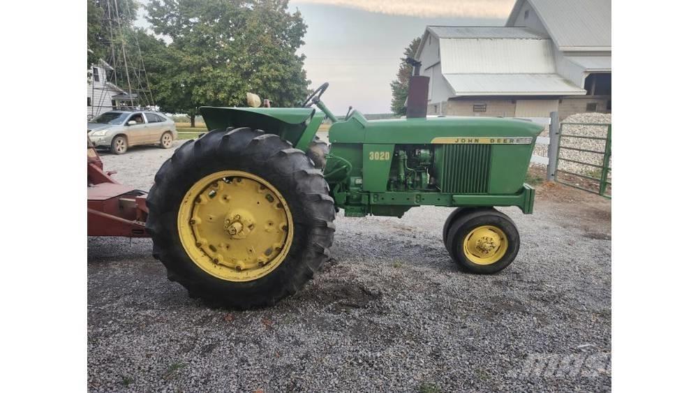 John Deere 3020 曳引機