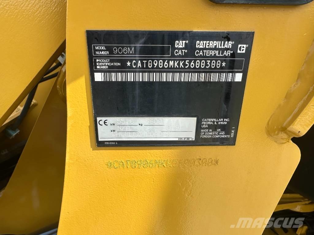 CAT 906 M 輪胎式裝載機