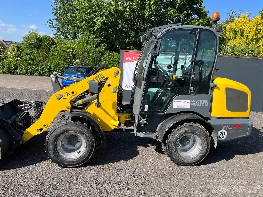 Wacker Neuson WL 32 輪胎式裝載機