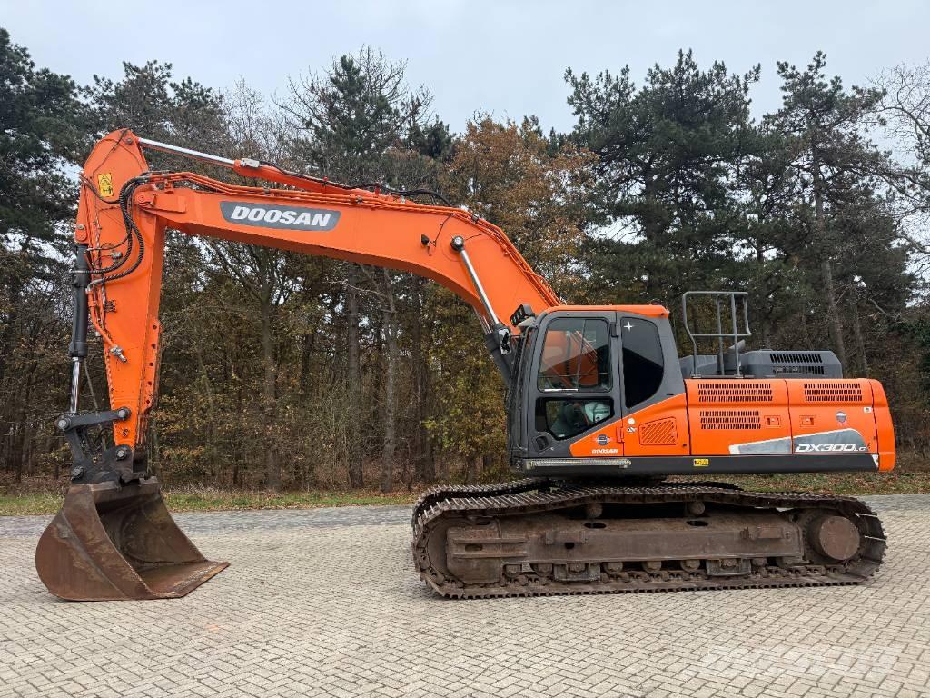 Doosan DX 300 LC 履帶式 挖土機/掘鑿機/挖掘機