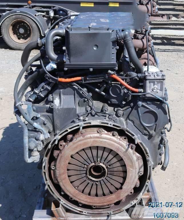 Scania P 230 LB 貨箱式卡車