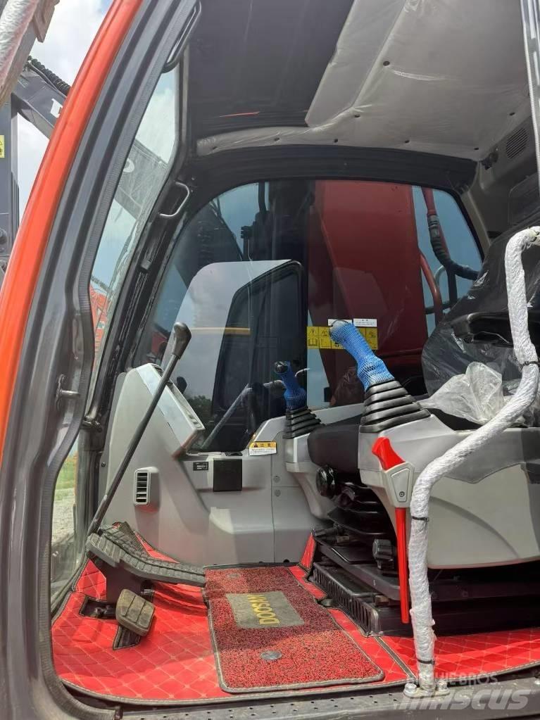 Doosan DX300-9C 履帶式 挖土機/掘鑿機/挖掘機