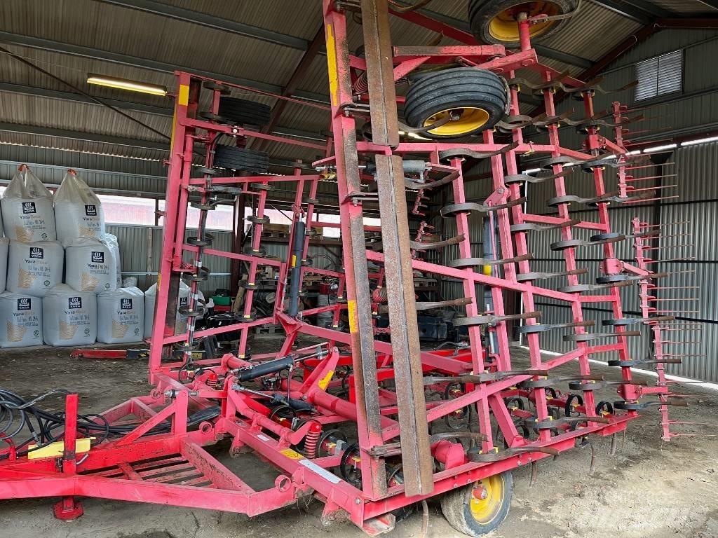 Väderstad NZG 900 動力耙和旋轉式耕耘機