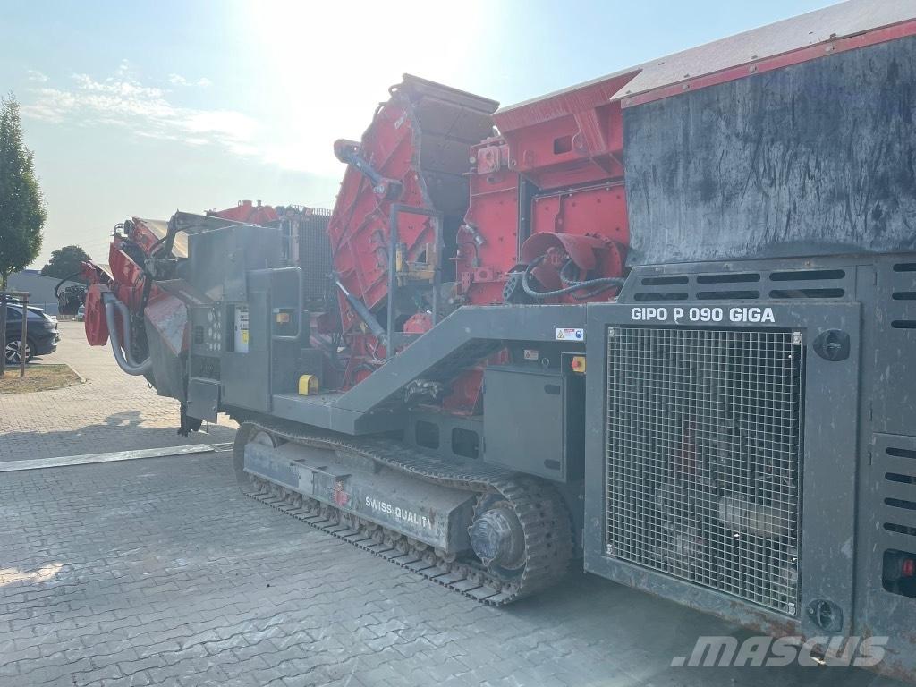 GIPO P090 GIGA 移動式壓碎機