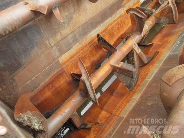 Marmix silo 動物進料機