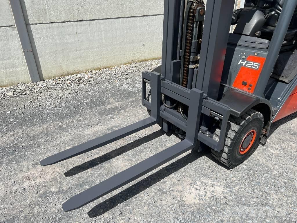 Linde H25D-01 柴油卡車