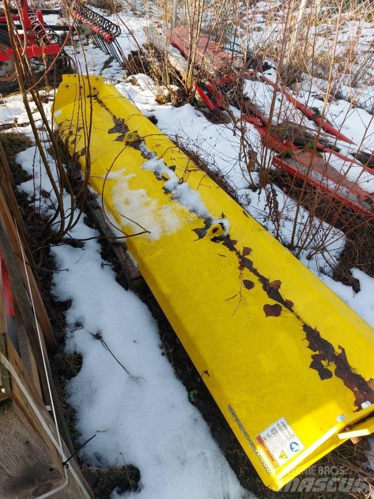 Vama 3000 Taustalevy 其他路面和雪地機械