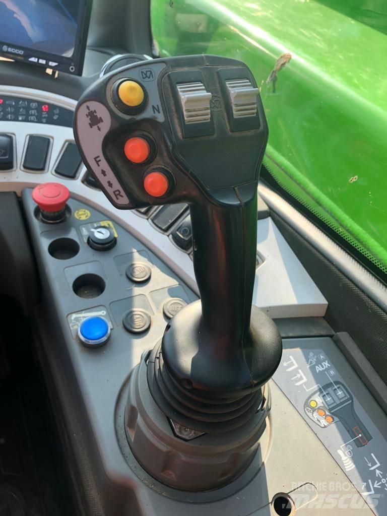 Merlo TF33.7 115 農業用伸縮臂裝載機