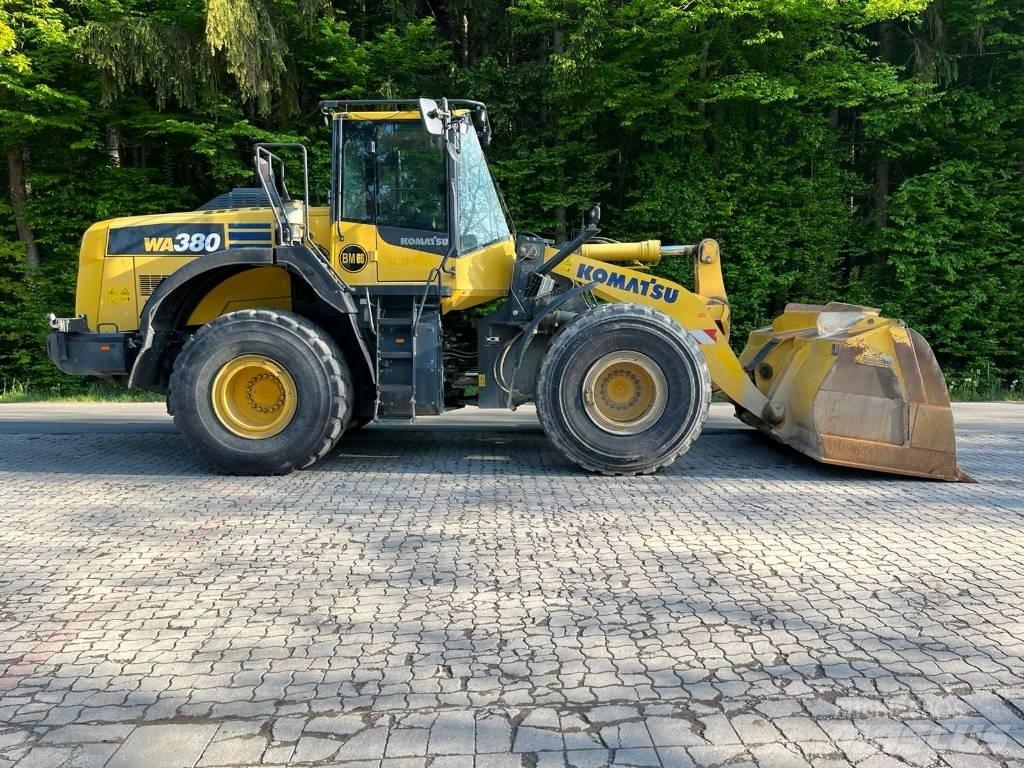 Komatsu WA 380-8 輪胎式裝載機