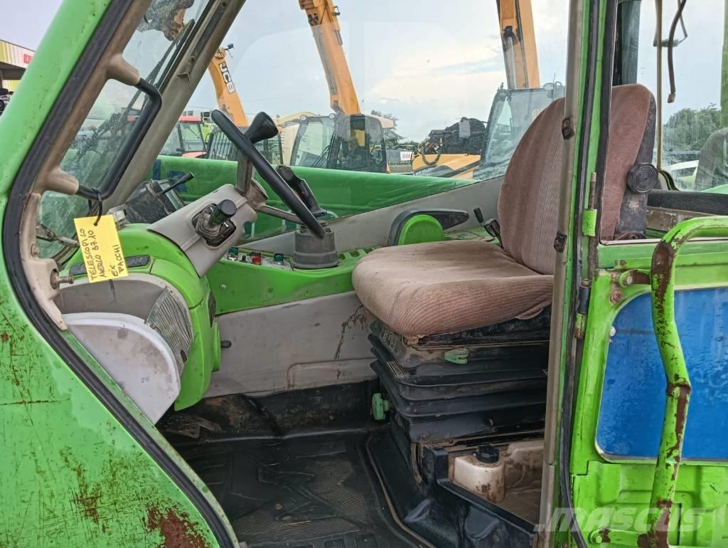 Merlo P 37.10 農業用伸縮臂裝載機