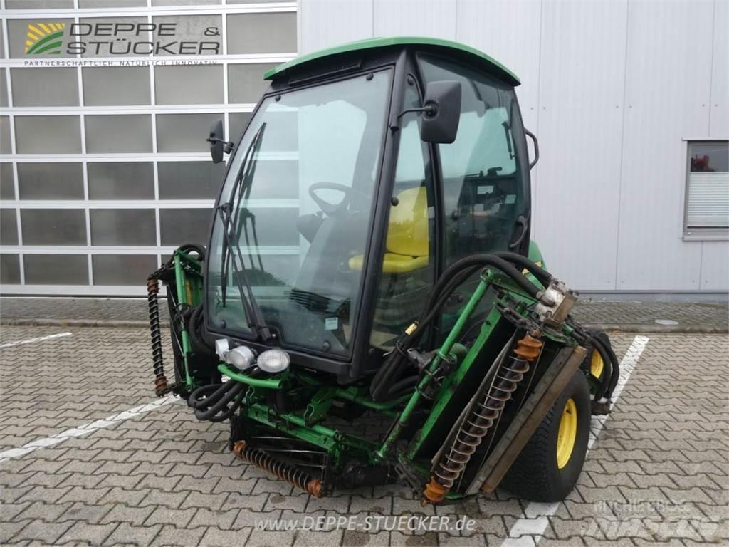John Deere 8900A 割草劑