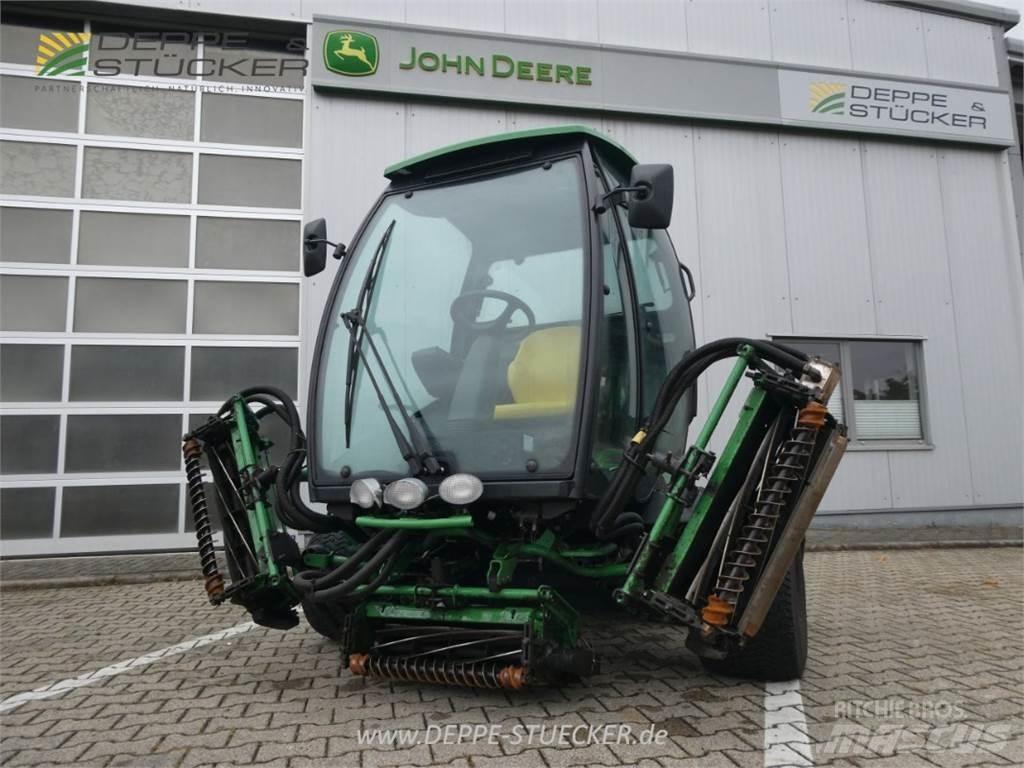 John Deere 8900A 割草劑