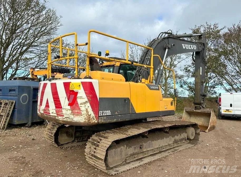 Volvo EC 220 DL 履帶式 挖土機/掘鑿機/挖掘機