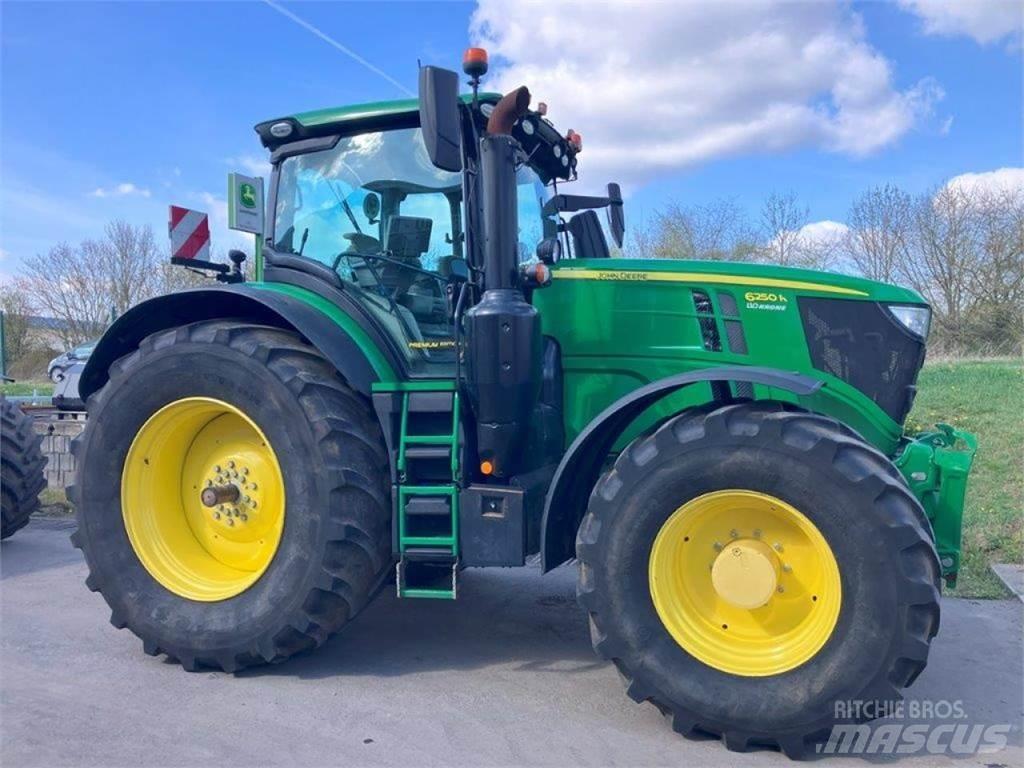 John Deere 6250R 曳引機