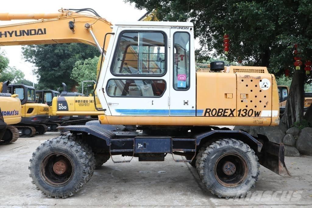 Hyundai Robex 130 W 旋轉式挖土機/掘鑿機/挖掘機