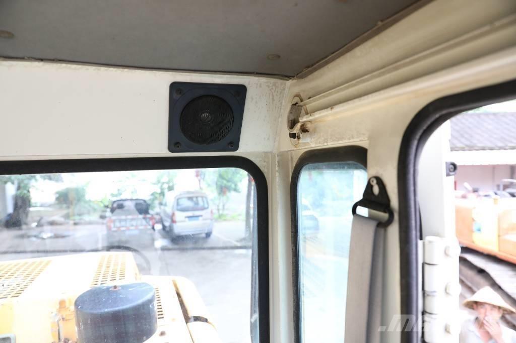 Hyundai Robex 130 W 旋轉式挖土機/掘鑿機/挖掘機