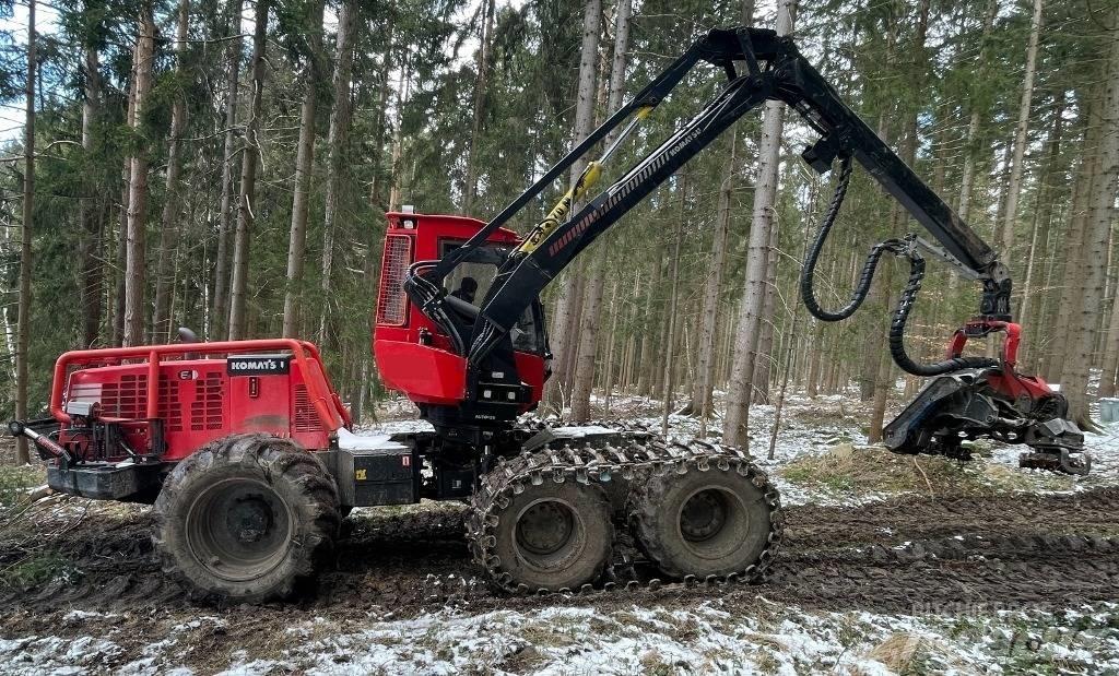 Komatsu 911.5 收穫機