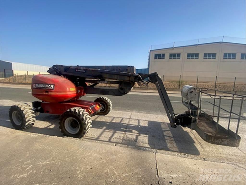 Manitou 160 ATJ 曲臂高空作業車