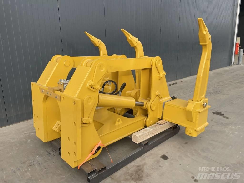Komatsu D85 鬆土機