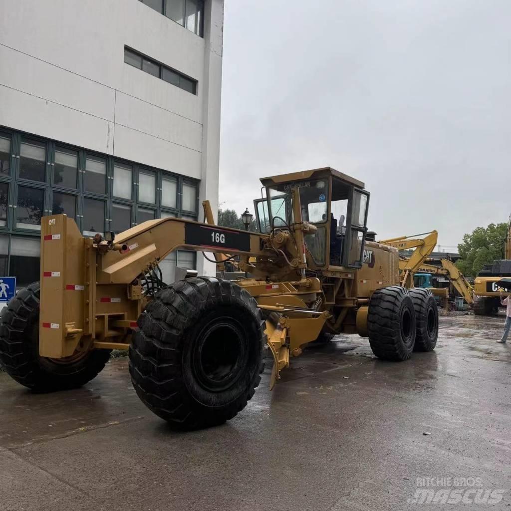 CAT 16G 平土機