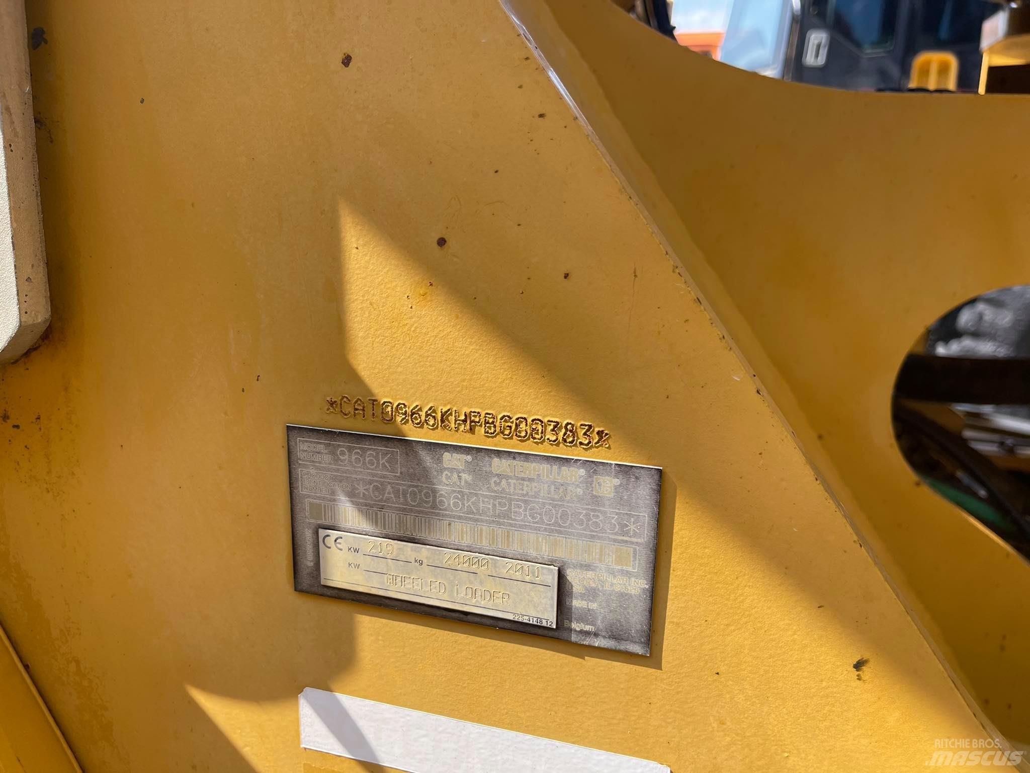 CAT 966K 輪胎式裝載機
