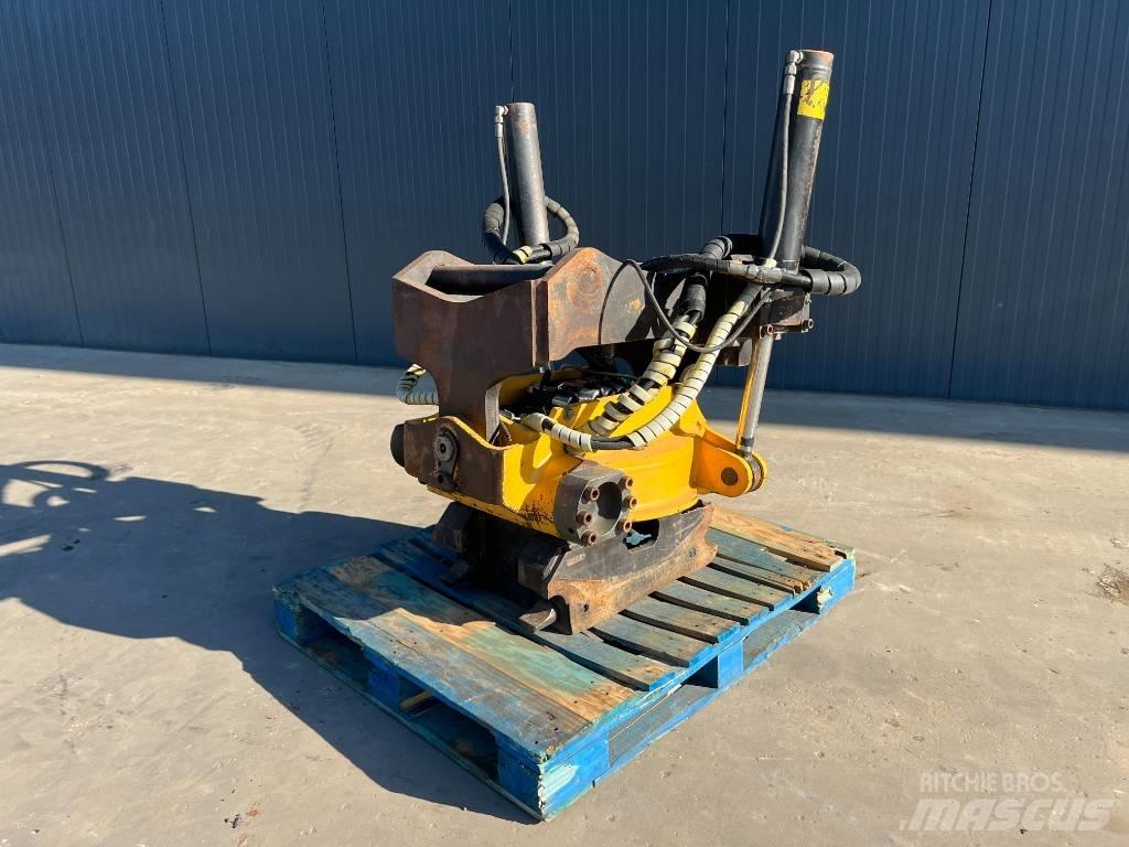 Engcon EC30 - S70 旋轉混合器