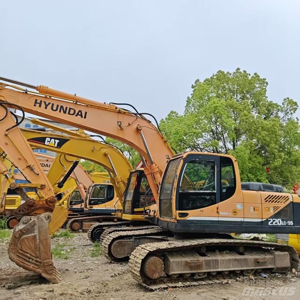Hyundai Robex 220-9 履帶式 挖土機/掘鑿機/挖掘機