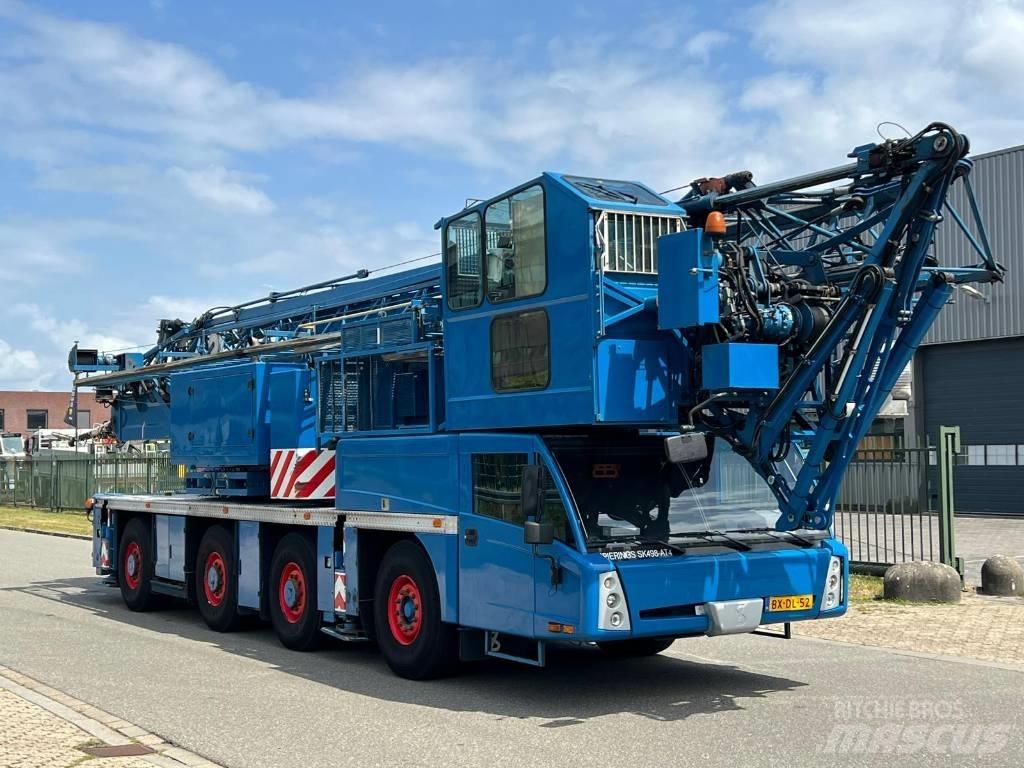 Spierings SK 498 AT4 塔式起重機