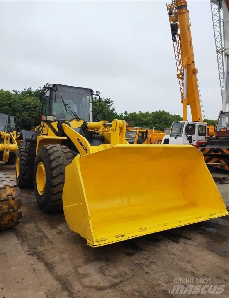 Komatsu WA 380 輪胎式裝載機