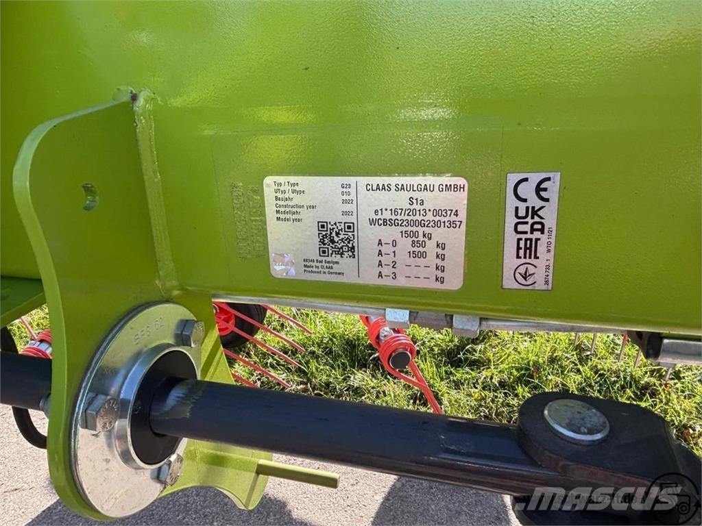 CLAAS Liner 2700 堆草機