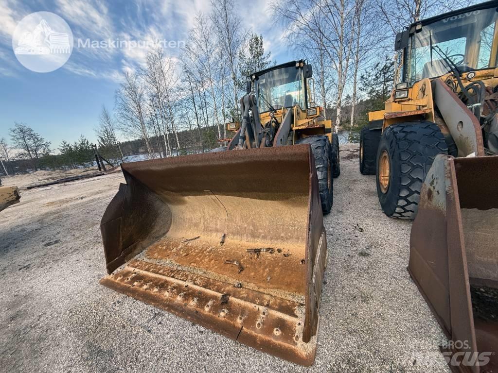 Volvo L 120 C 輪胎式裝載機