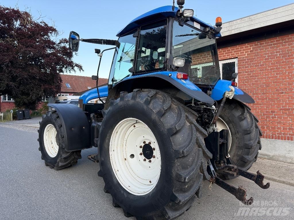 New Holland TM 155 曳引機