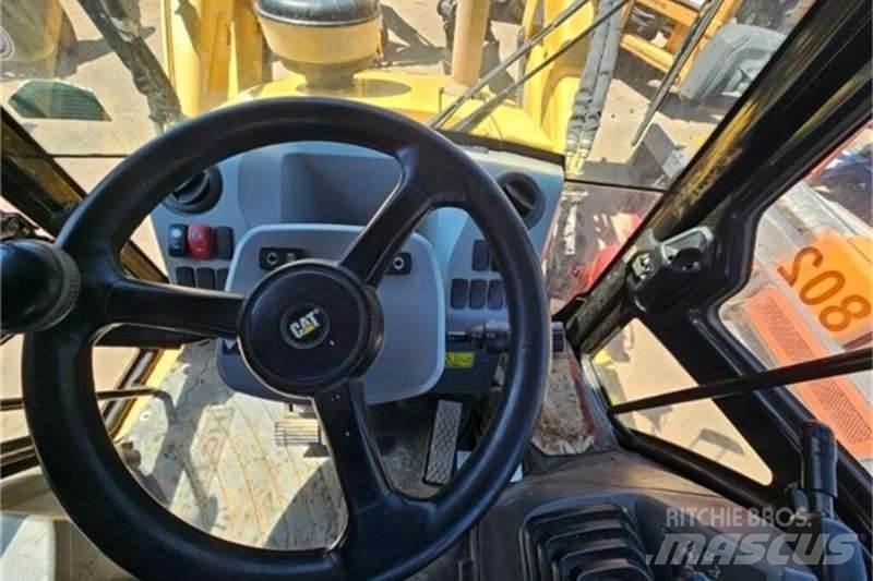 CAT 426F2 TLB 反鏟裝載機