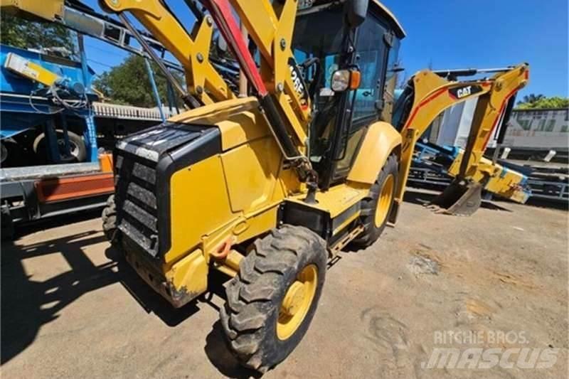CAT 426F2 TLB 反鏟裝載機