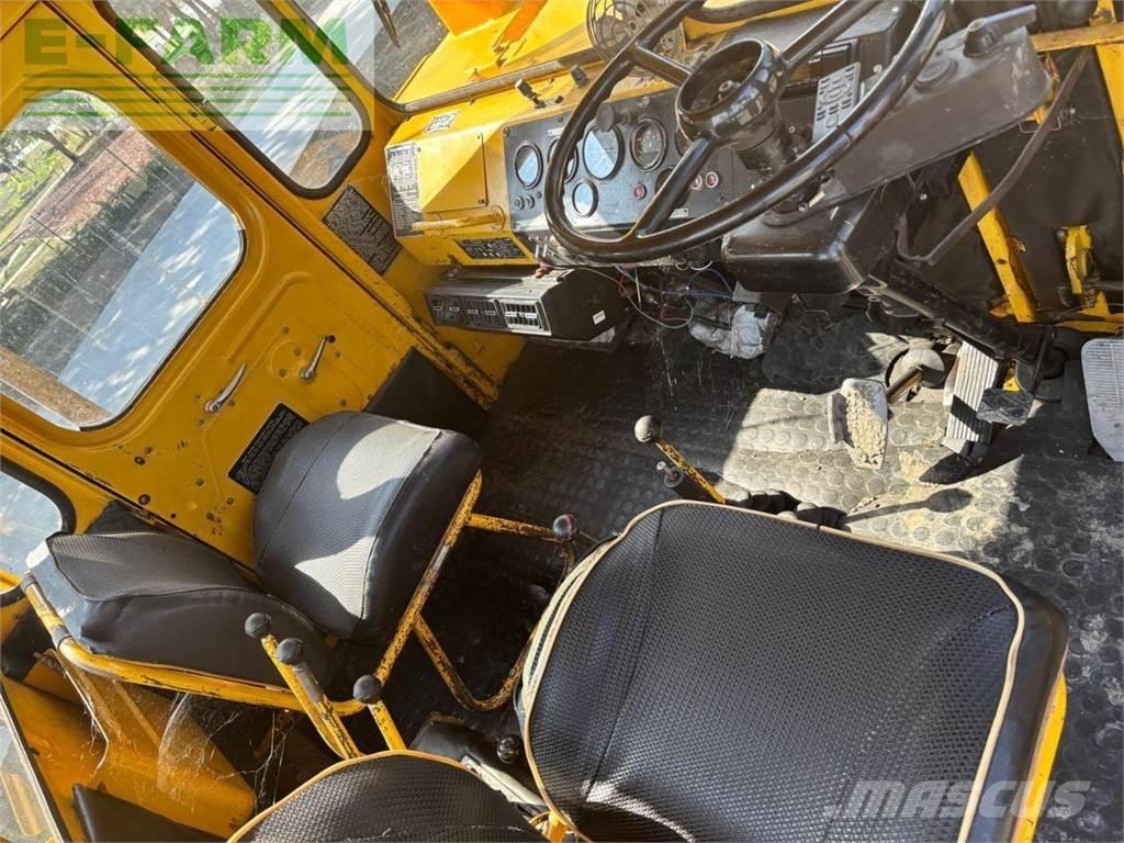 Kirovets K701P Tractors