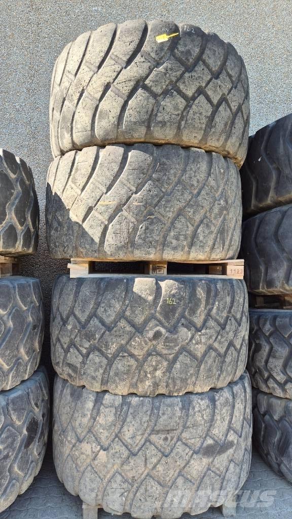  Dæk 750/65 R25 輪胎、車輪和輪圈