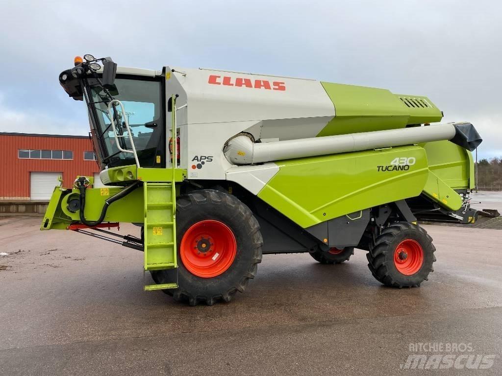 CLAAS Tucano 430 聯合收穫機