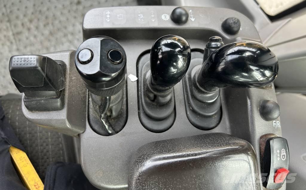 Volvo L120H 輪胎式裝載機