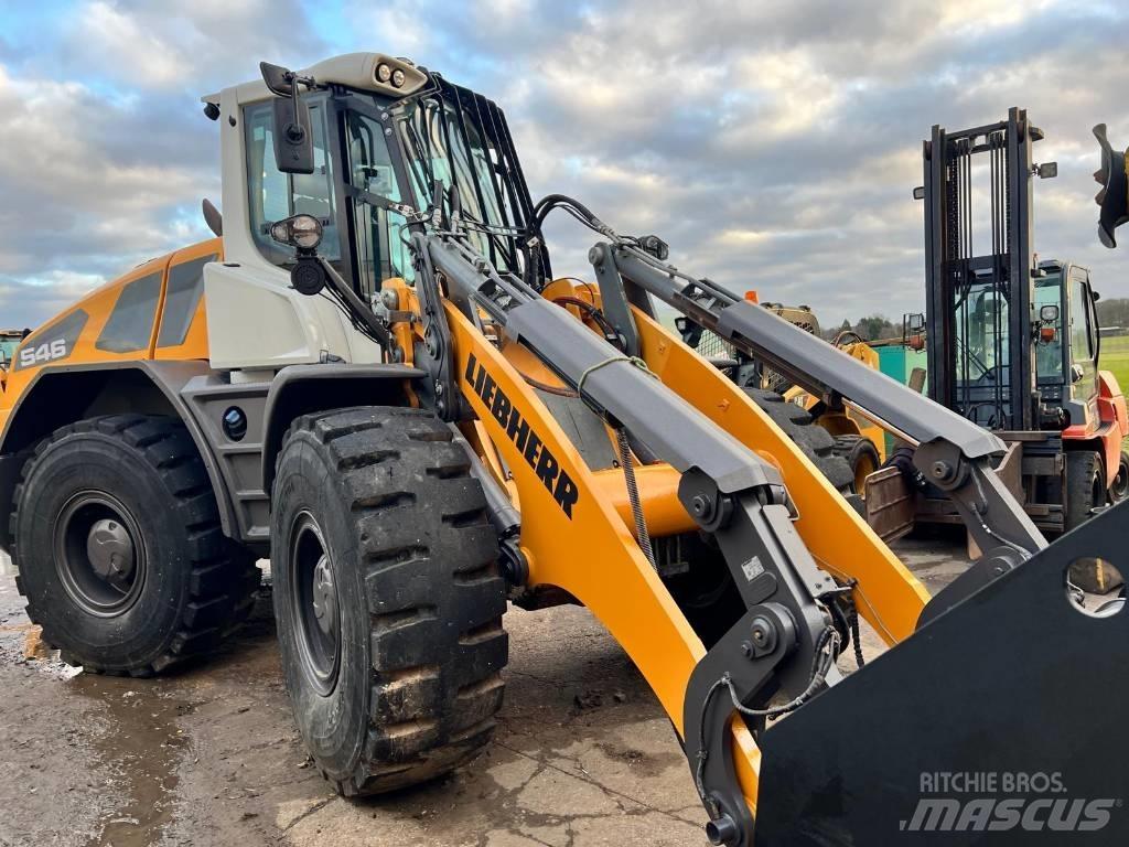 Liebherr L546 輪胎式裝載機