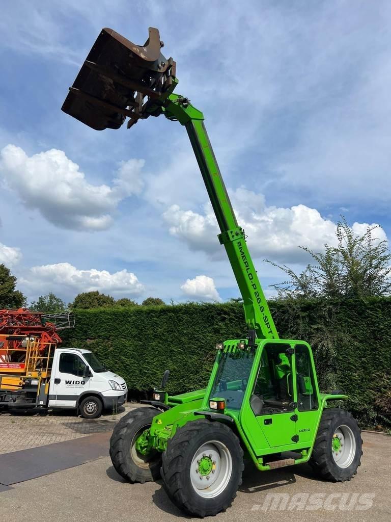 Merlo P26.6 SPT 伸縮臂操作車