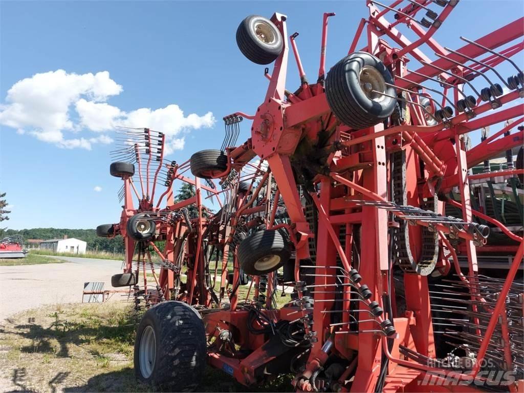 Kuhn GA 15021 堆草機