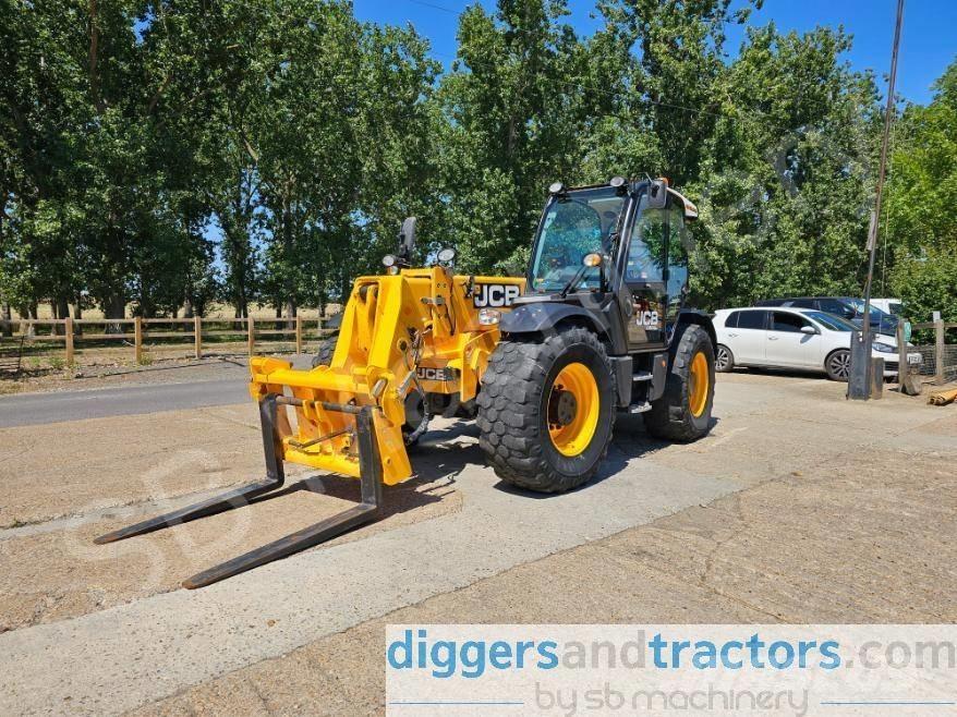 JCB 560-80 伸縮臂操作車