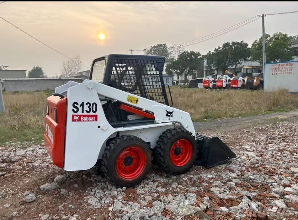 Bobcat S 130 滑移轉向裝載機