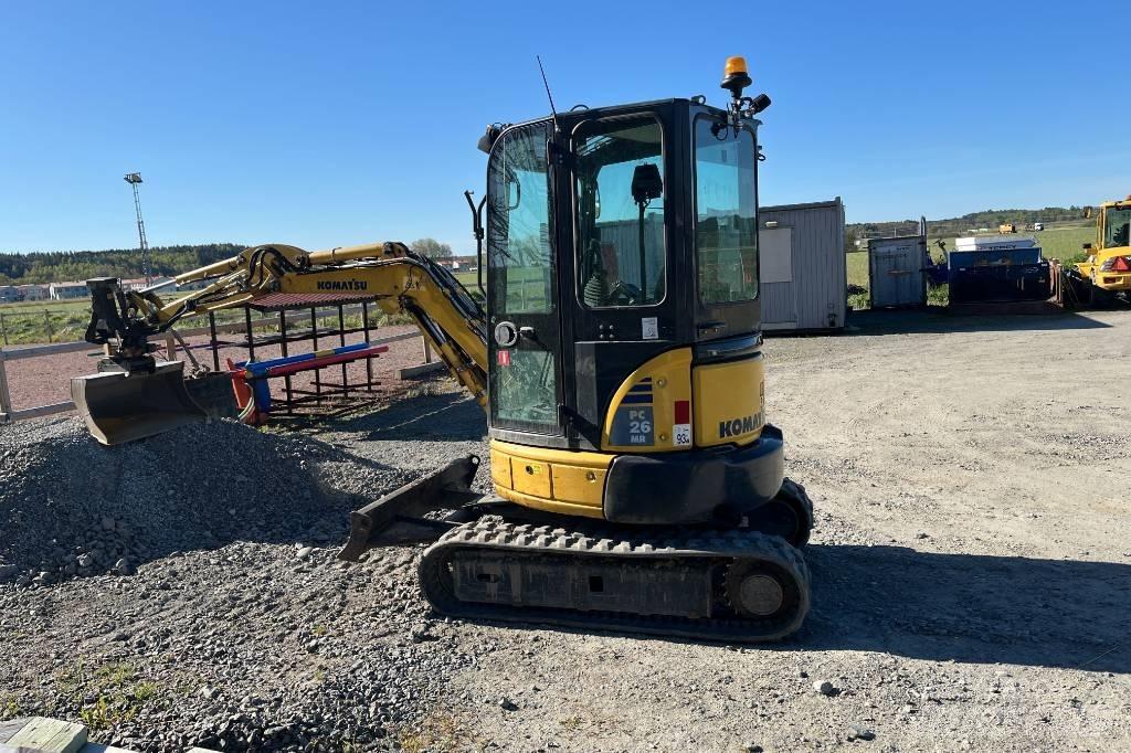 Komatsu PC 26 MR-3 小型挖土機/掘鑿機<7t(小型挖掘機)