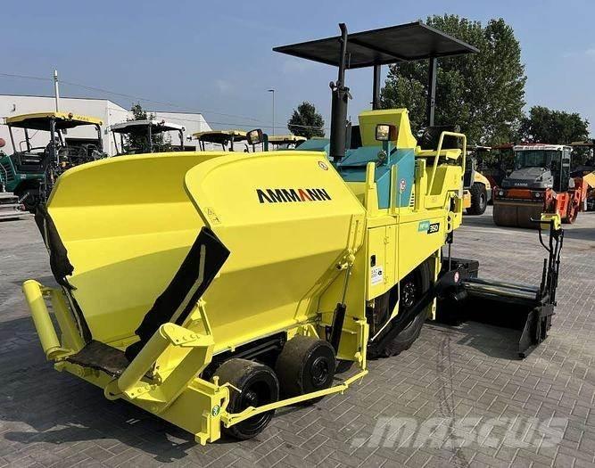 Ammann PW 350G 瀝青攤舖機/鋪路機