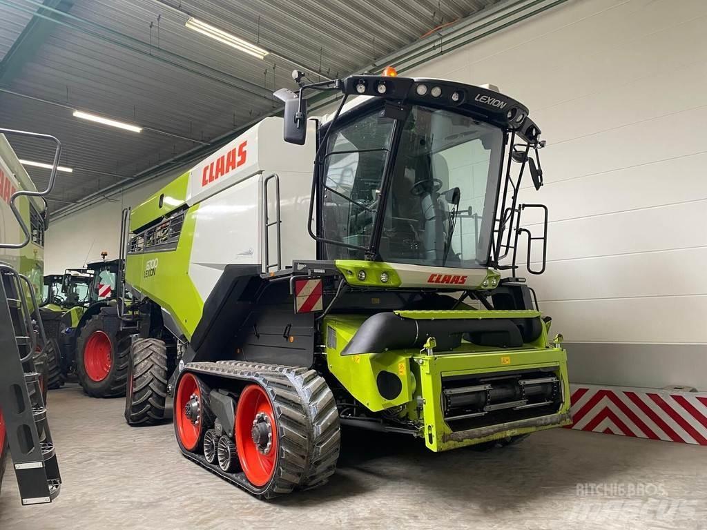 CLAAS 6700TT 4WD 聯合收穫機